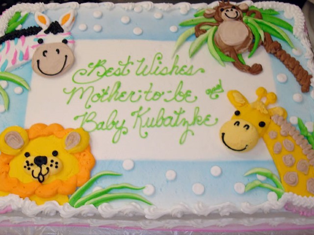 Baby-Shower-Cakes-11